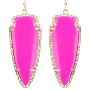 Kendra Scott Arrowhead Earrings